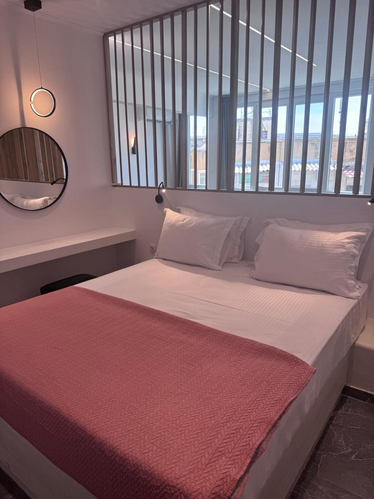 La Dolce Vita-Your Urban Stay เทสซาโลนิกิ ภายนอก รูปภาพ